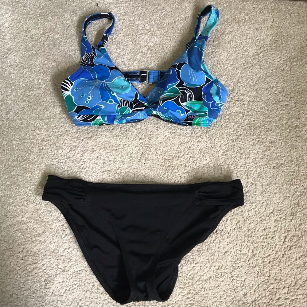 LAND’s END: SWIM TOP